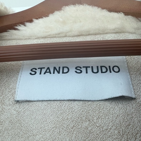 STAND STUDIO Sherpa Jacket - Picture 4 of 9